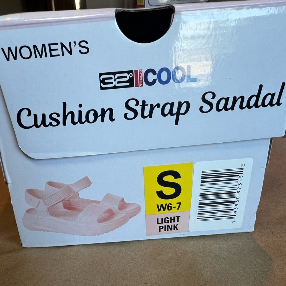 32 degree cushion strap slide sandals